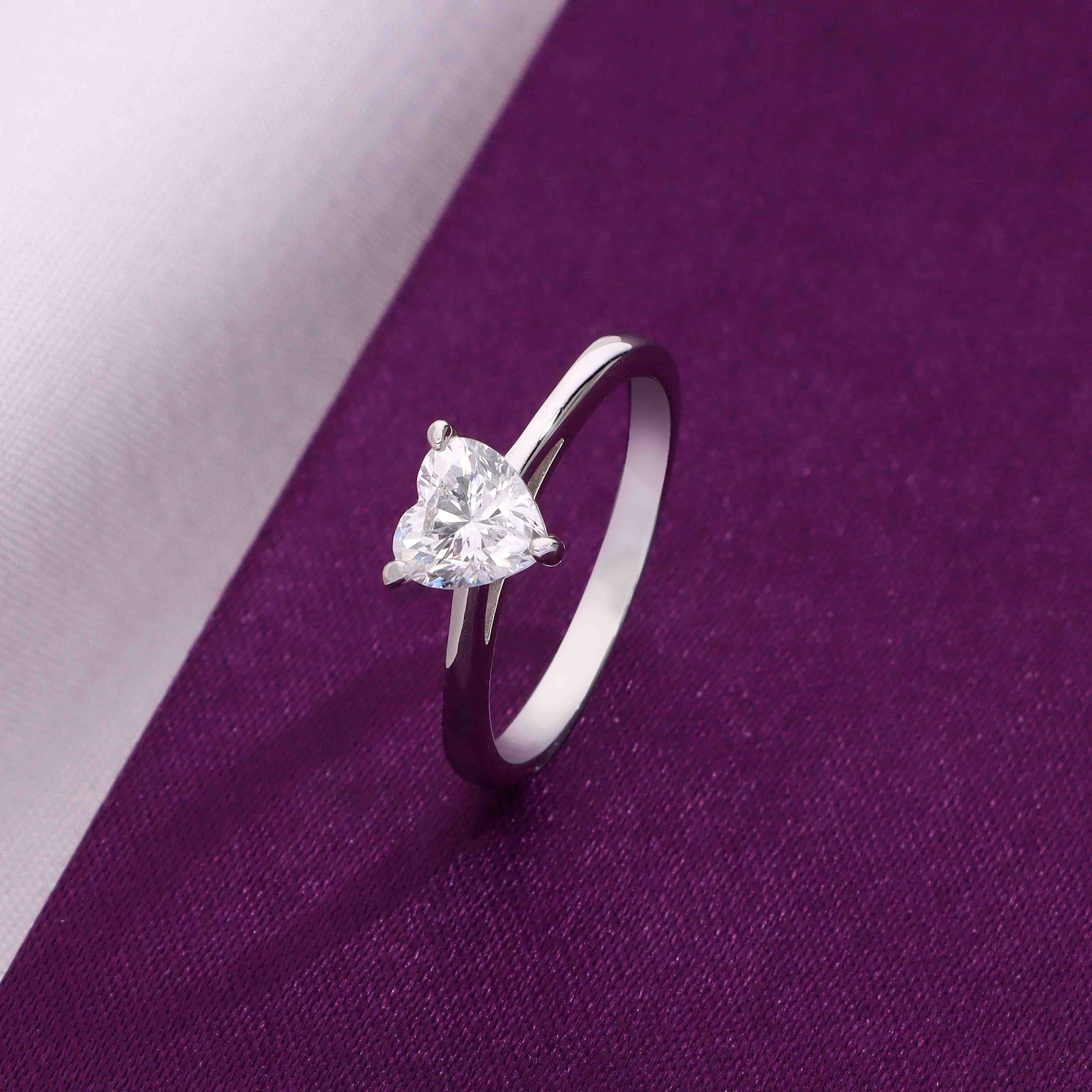 Minimalist Sterling Silver Heart Solitaire Ring - Image 4
