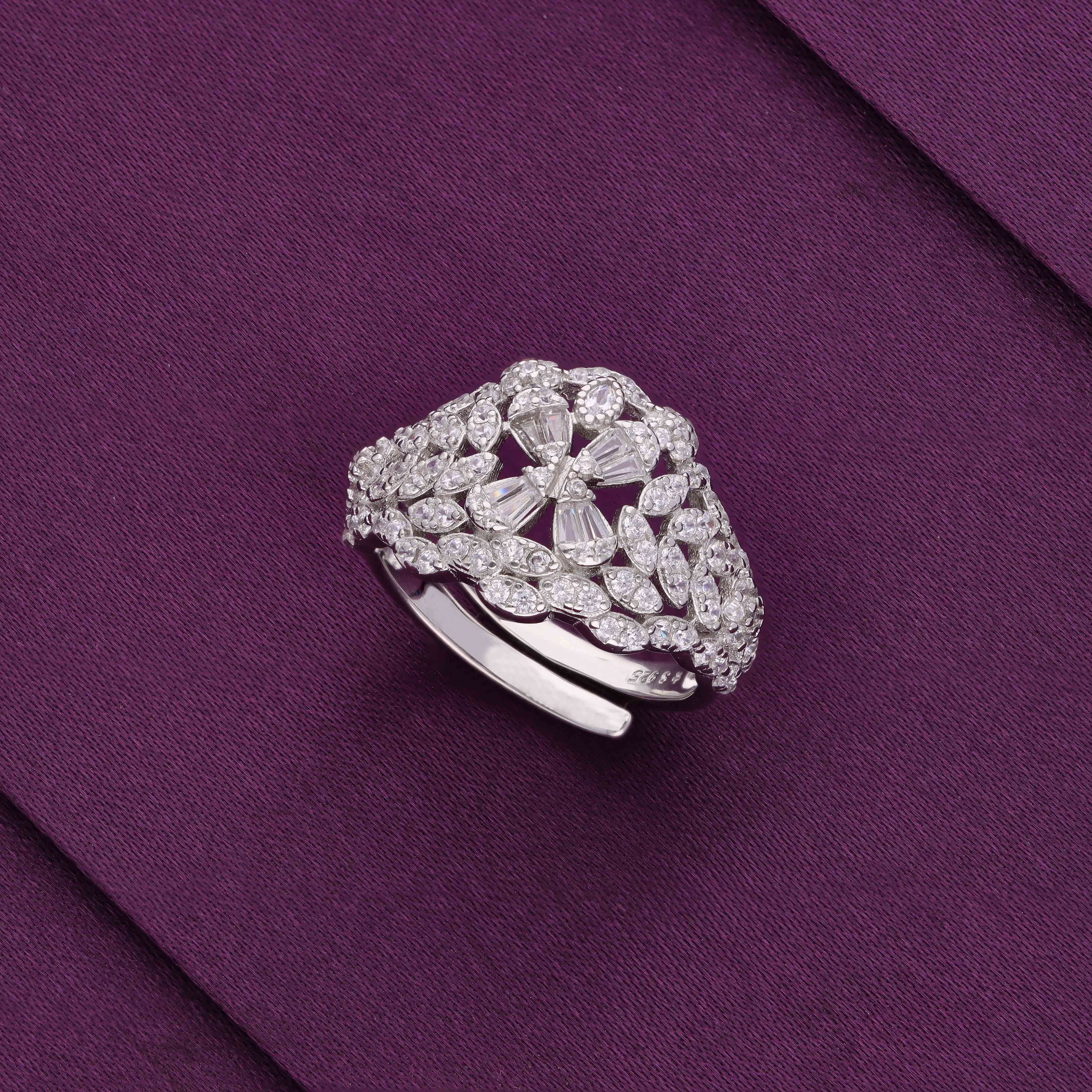 Beautiful Royalty Zircon Studded Statement Silver Ring - Image 4