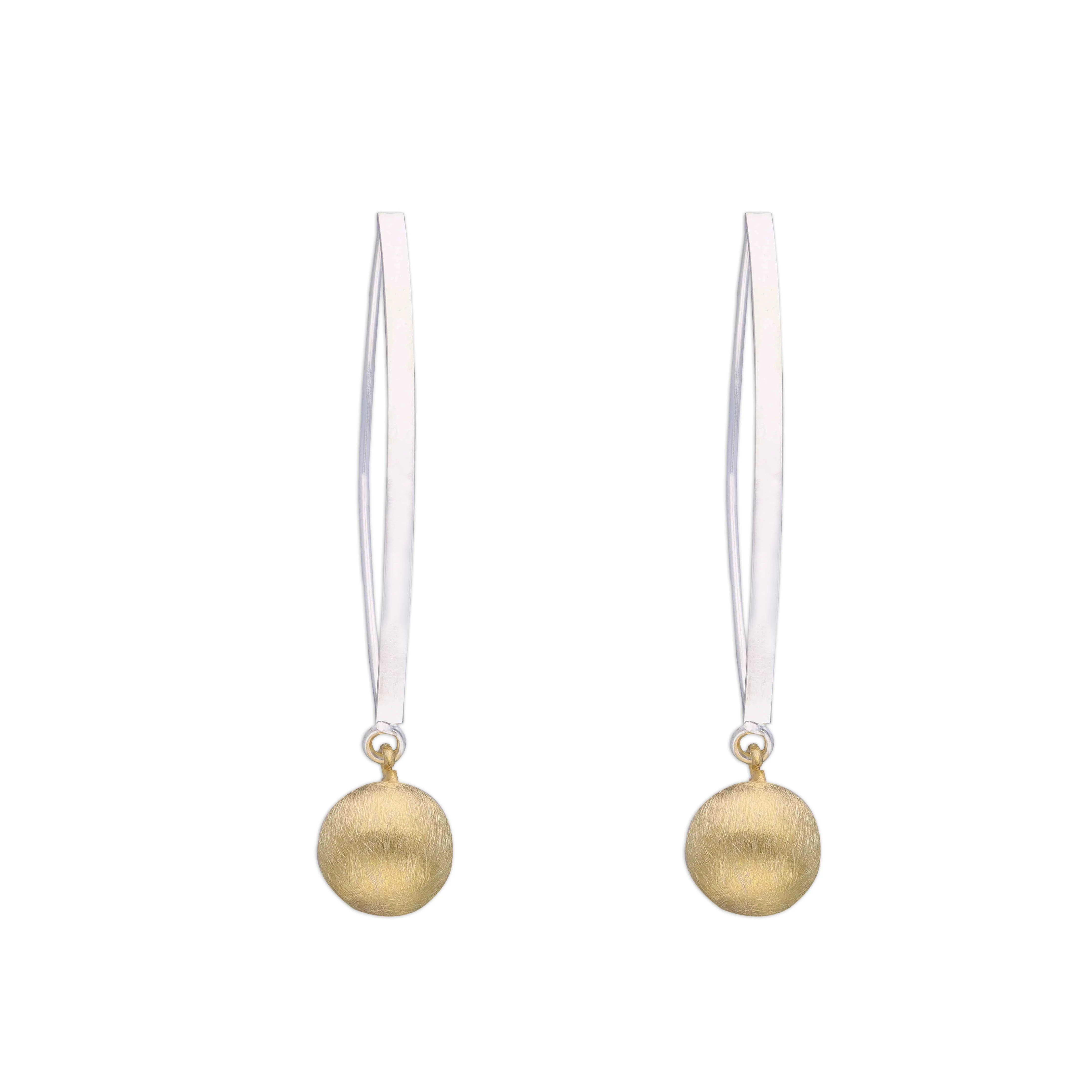 Shiny Spheres Dangler Silver Earrings - Image 3