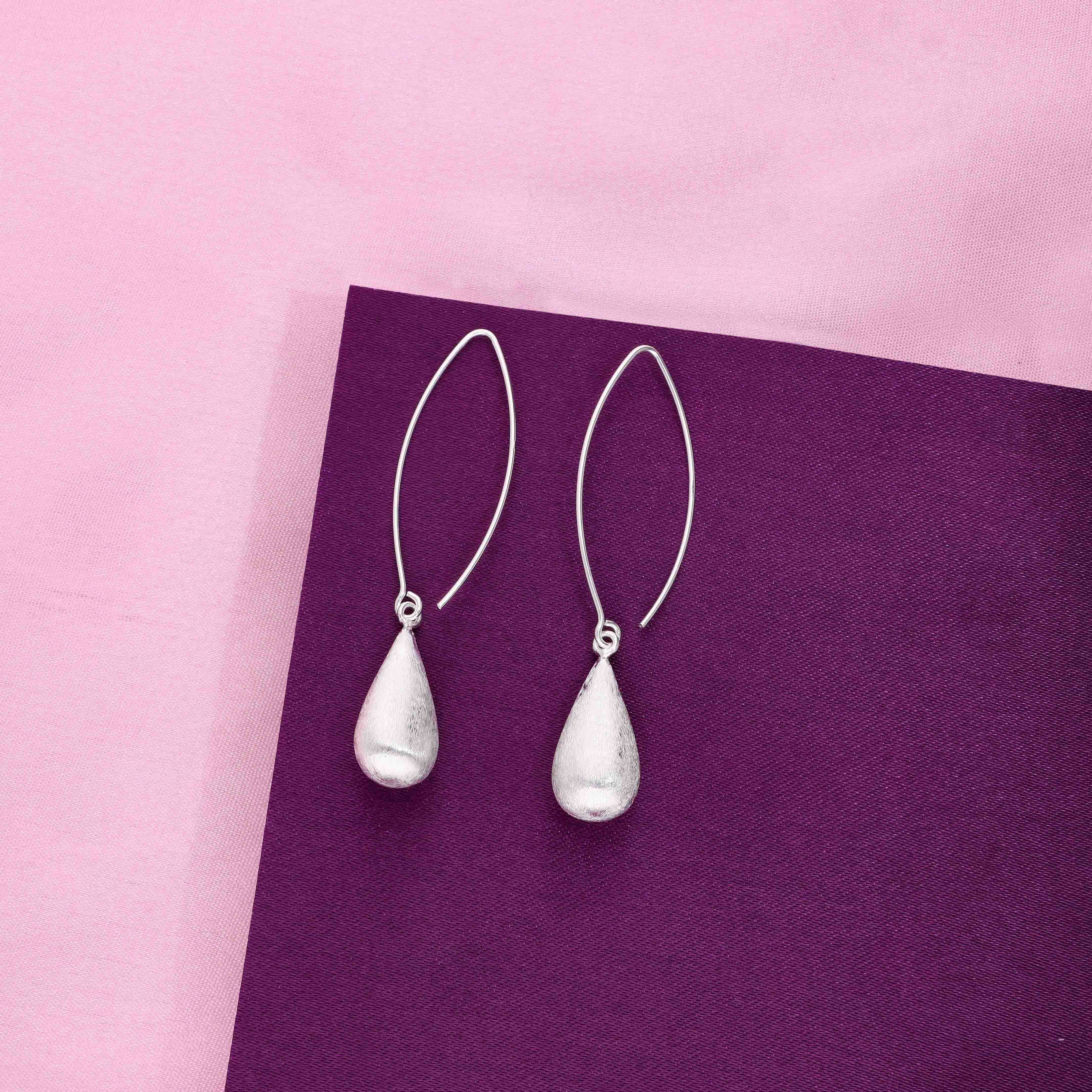 Sparkling Spheres Dangler Silver Earrings - Image 10