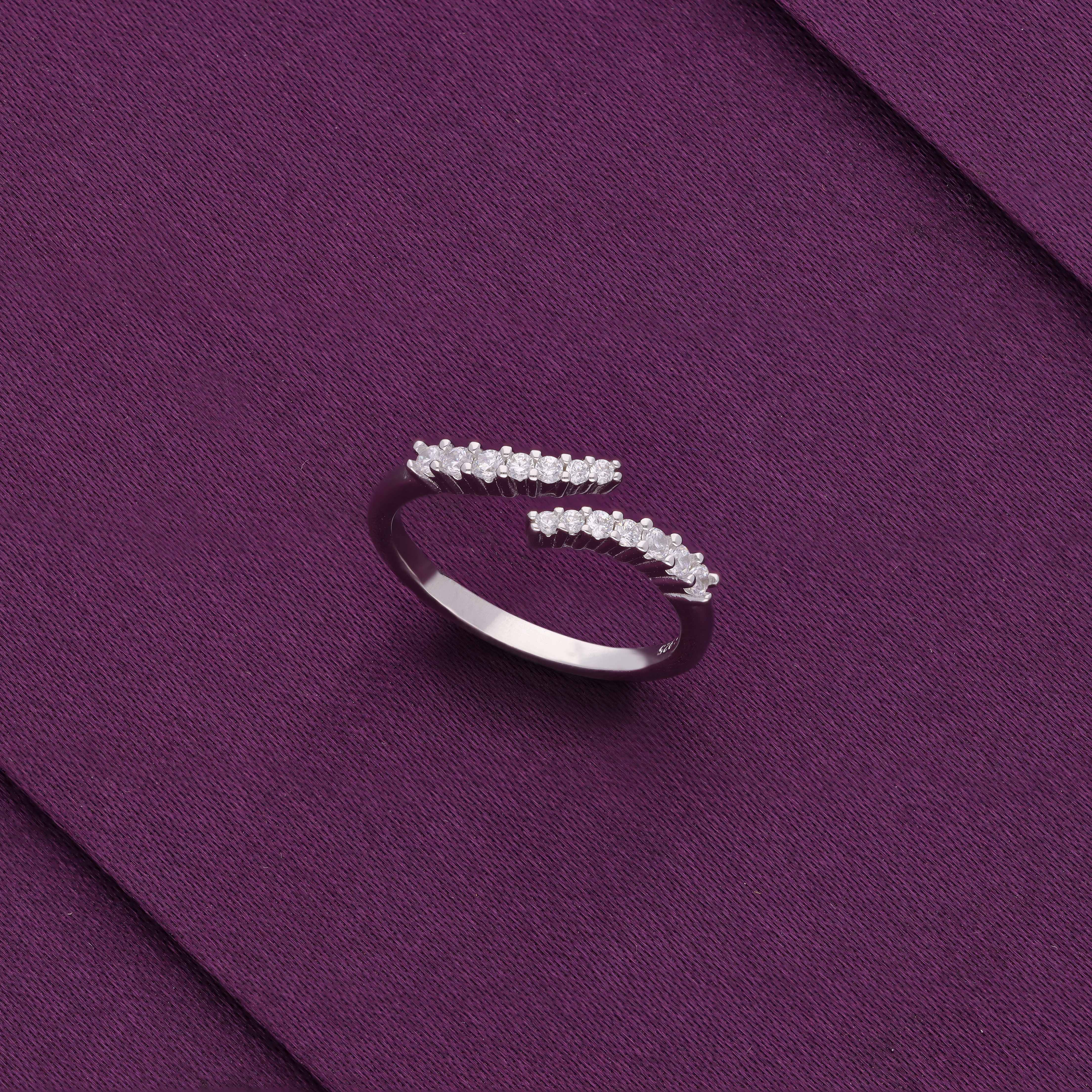 Trendy Zircon Diamond Minimal Silver Ring - Image 3