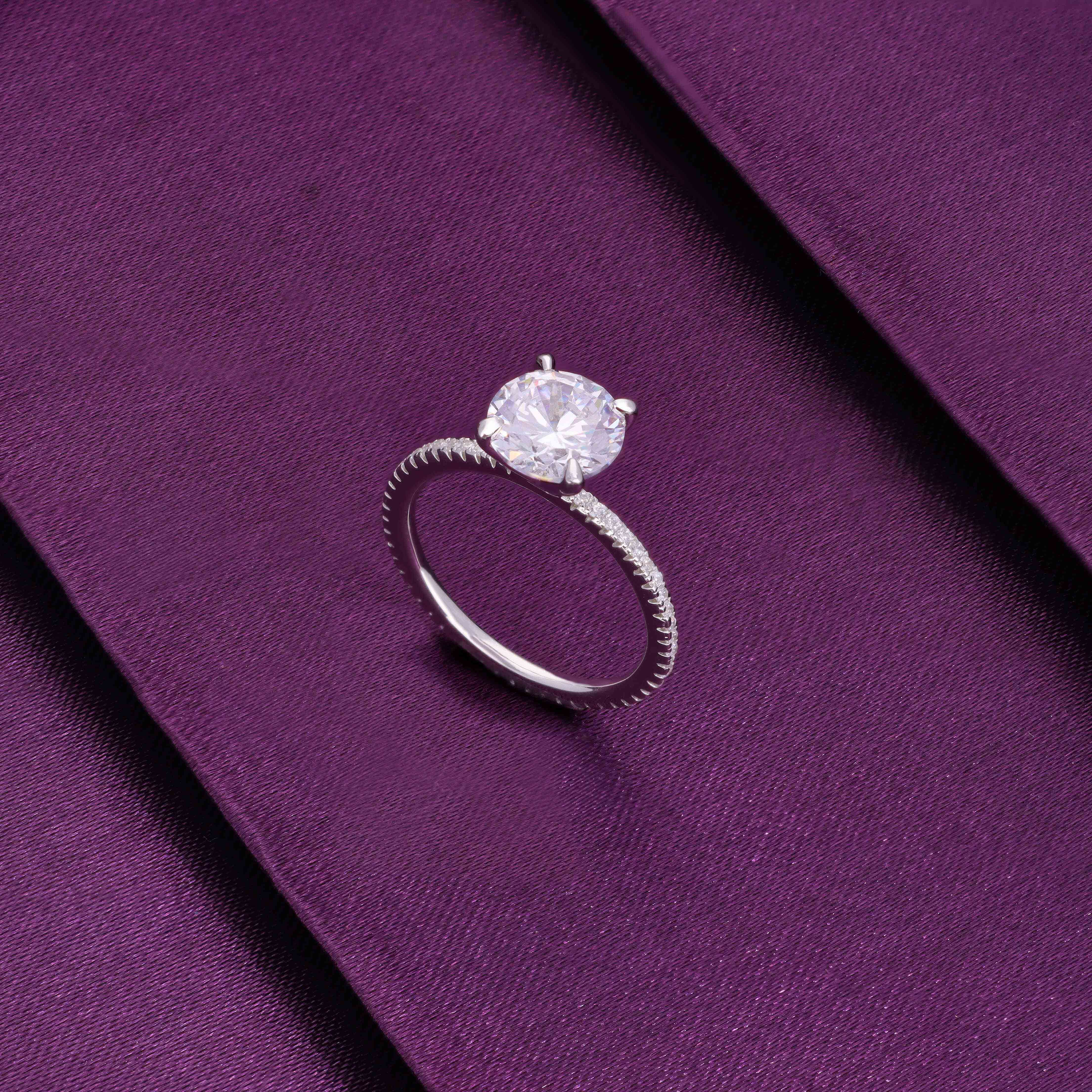 Round-cut Solitaire Zircon Studded Silver Ring - Image 3