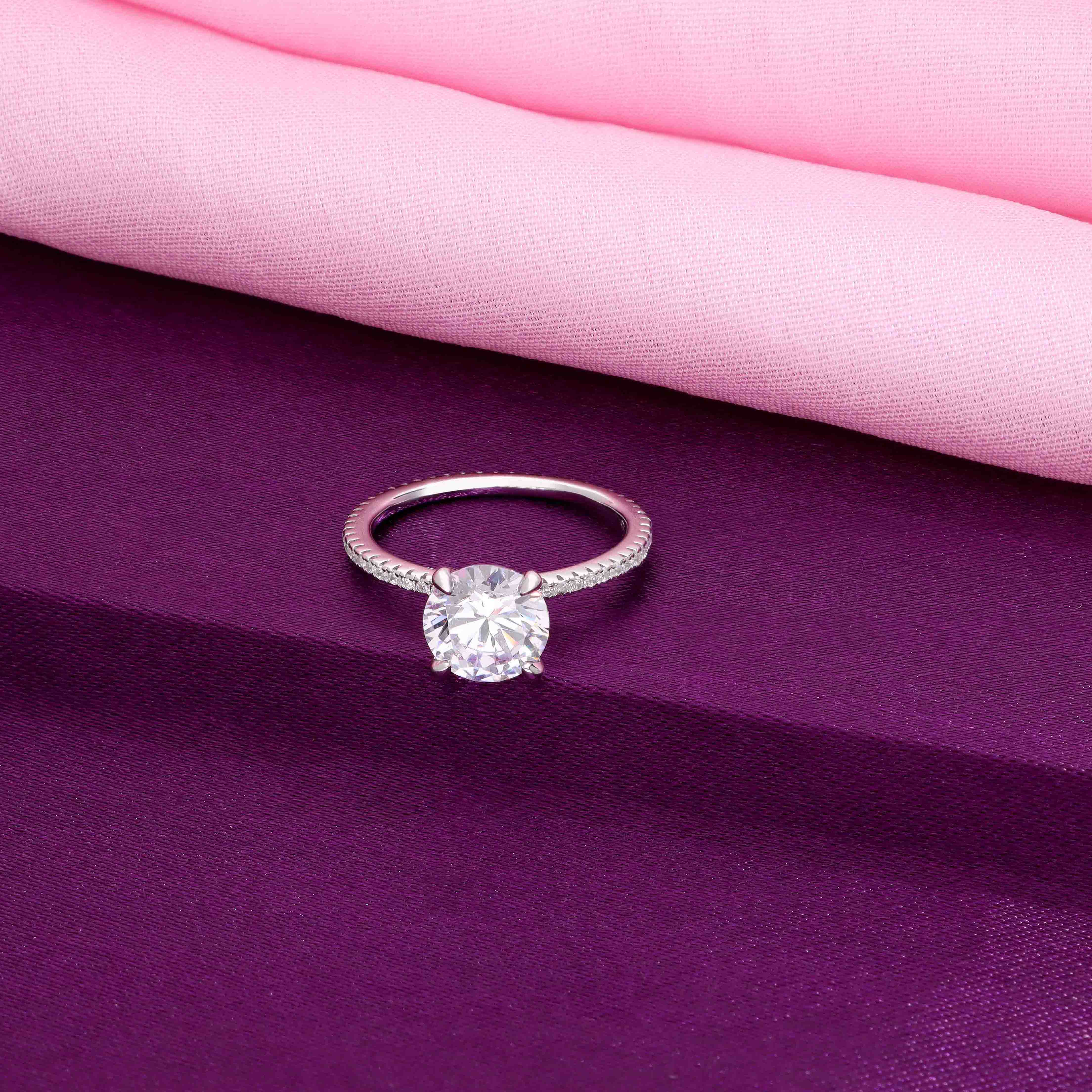 Round-cut Solitaire Zircon Studded Silver Ring - Image 5