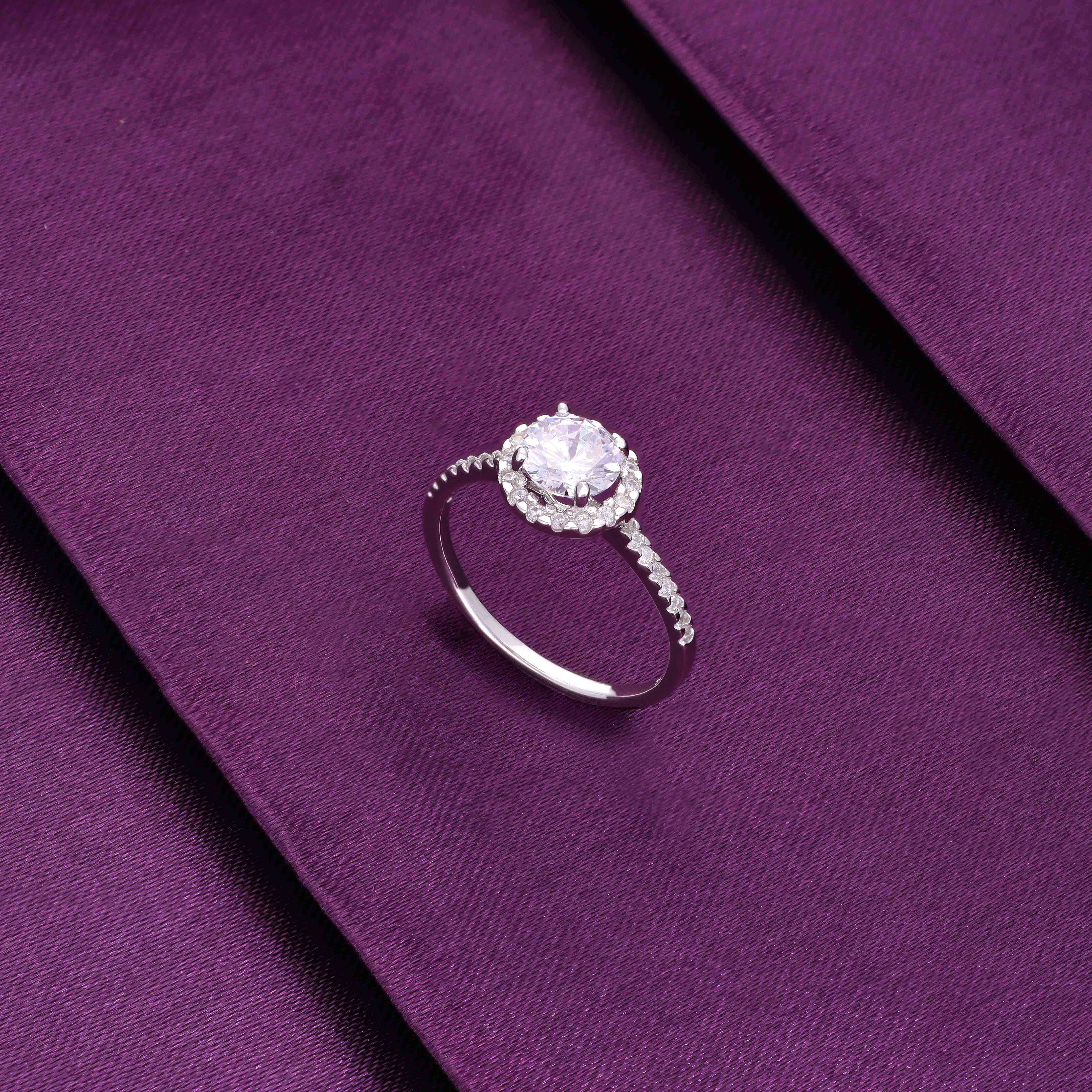 Stylish Solitaire Zircon Studded Silver Ring - Image 3